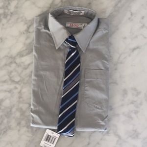 NWT IZOD boy dress shirt and tie size 6 gray blue